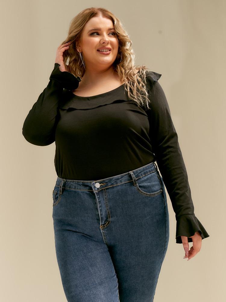 Ruffled Round Neck Long-sleeved T-shirt