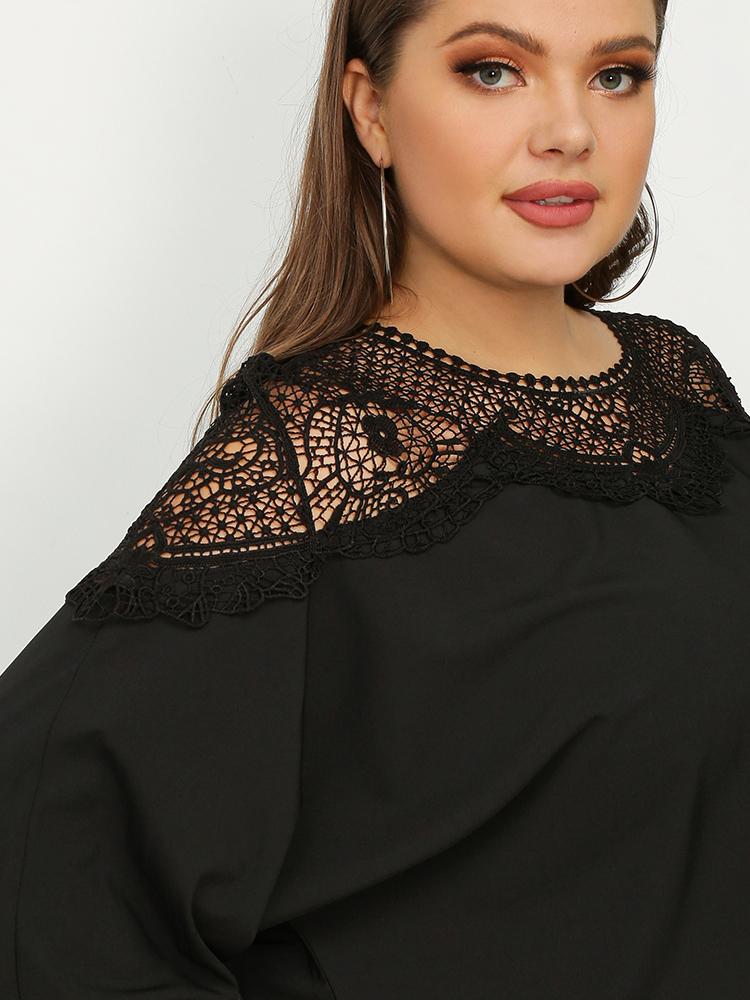 Hollow Floral Lace Stitching Top
