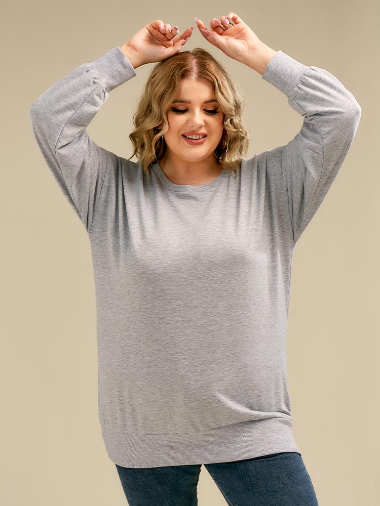 Basic Solid Round Neck Sweatshirt