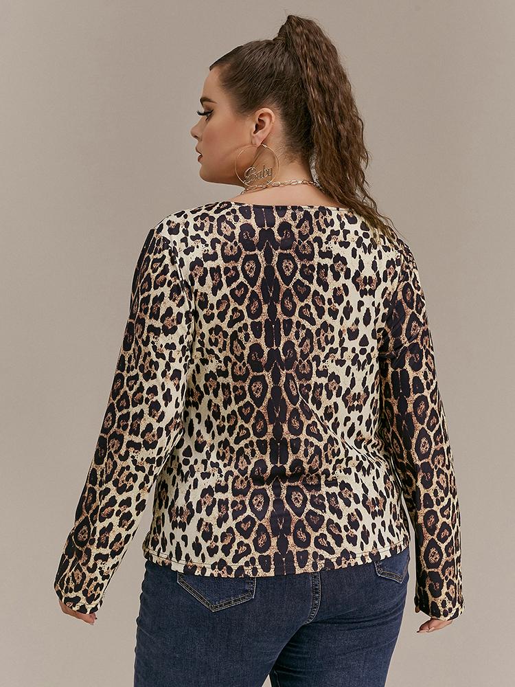 Twist-front Leopard Long Sleeve T-shirt