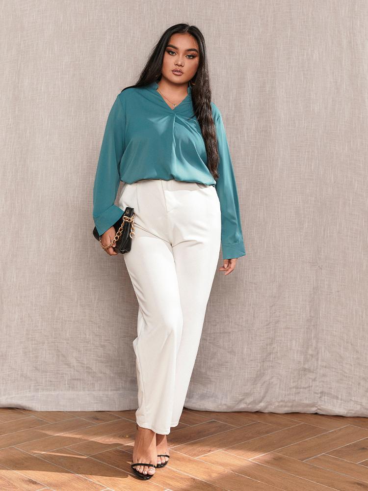 Curved Hem V-neck Blouse