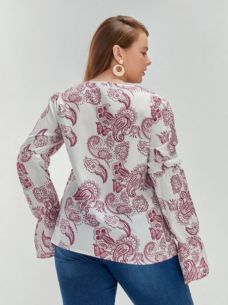 Floral Lantern Sleeve Round Neck Blouse