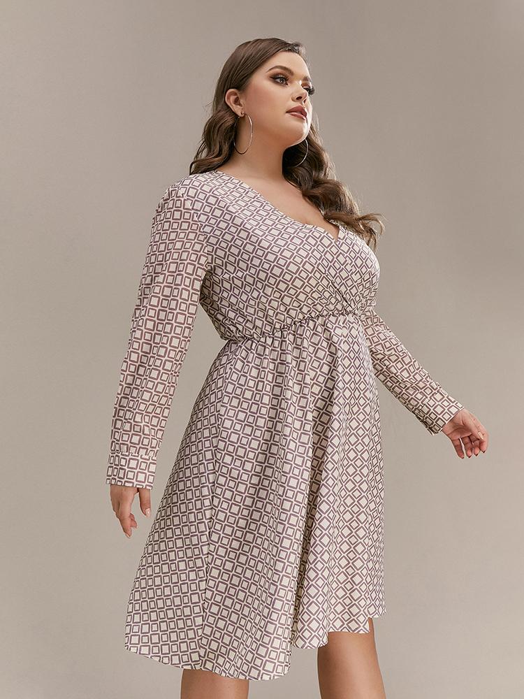 Square Print V-neck Dress