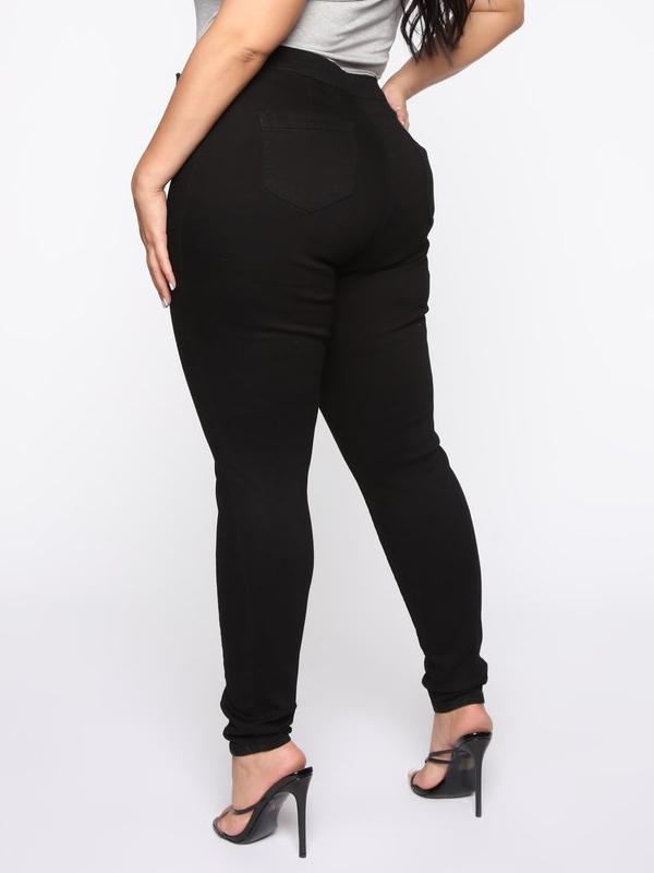 Button Detail Slim Fit Pants