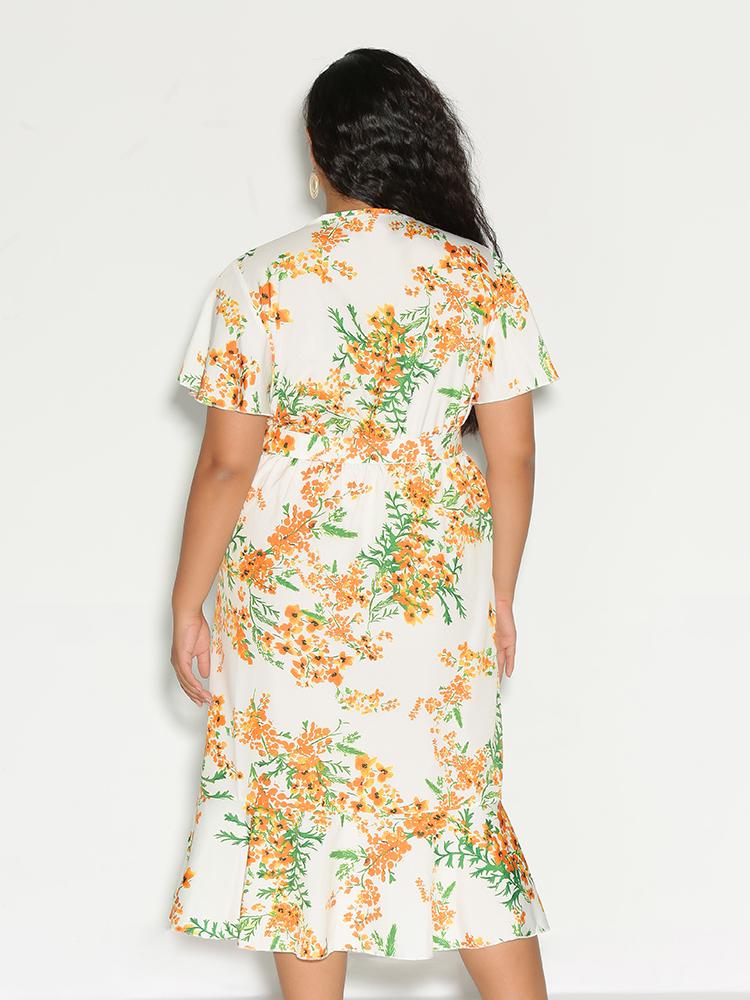 Ditsy Floral Knotted Dress