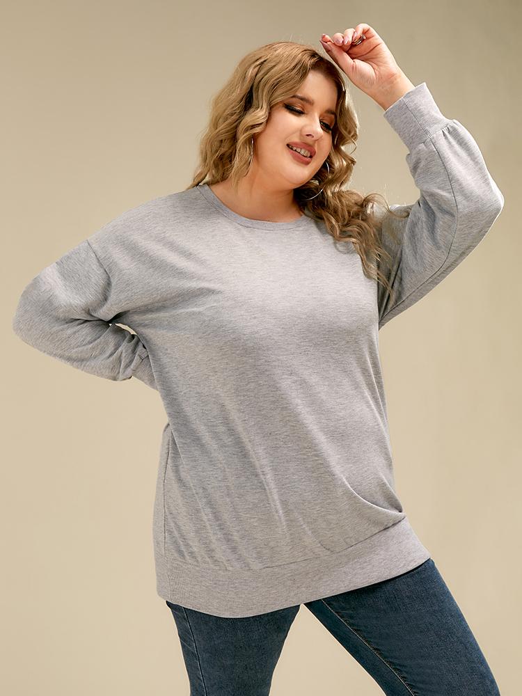 Basic Solid Round Neck Sweatshirt