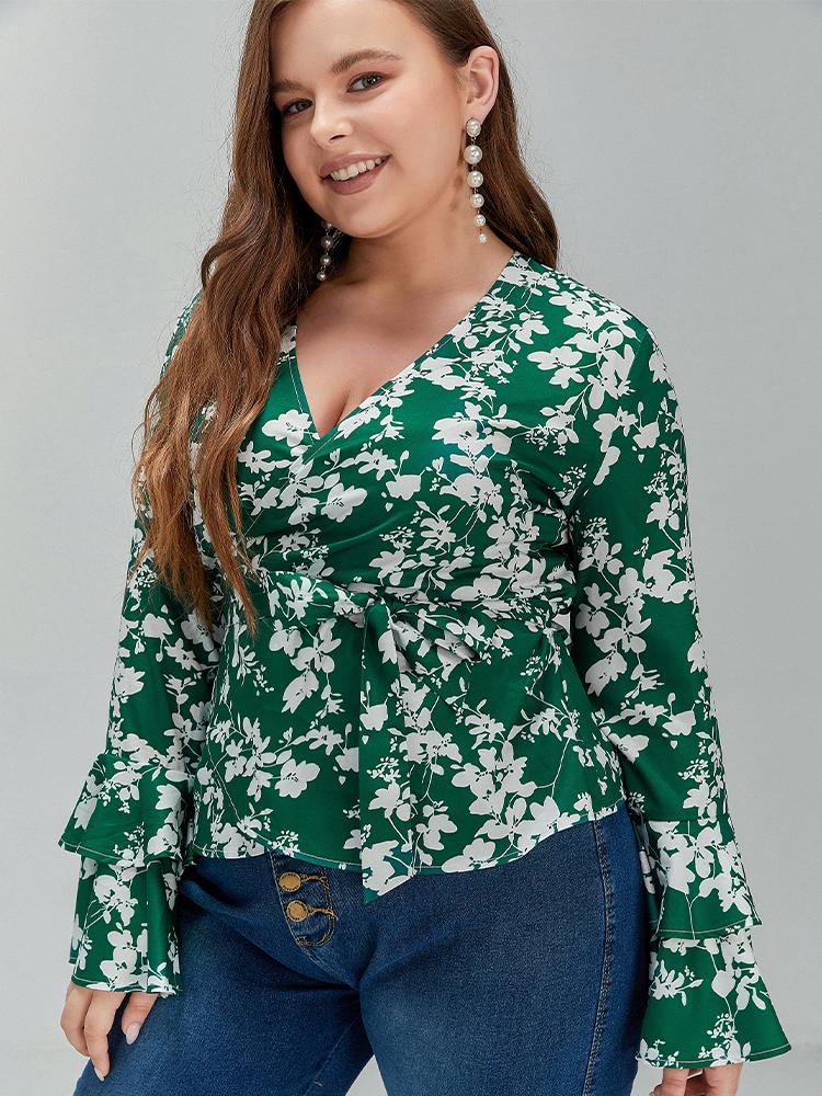 Frilled Flared Sleeve Floral Top
