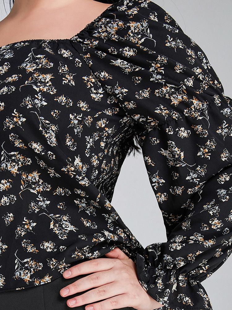 Ditsy Floral Square Neck Blouse