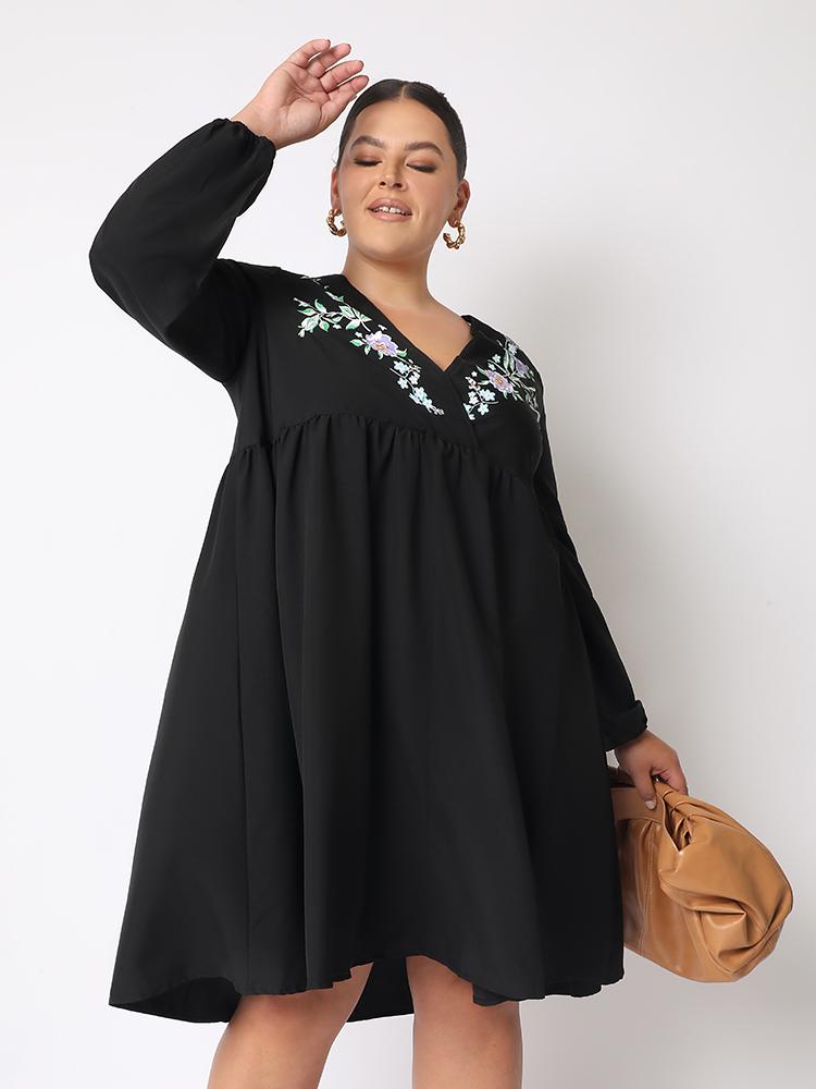 Floral Pleated Loose V-neck Dress