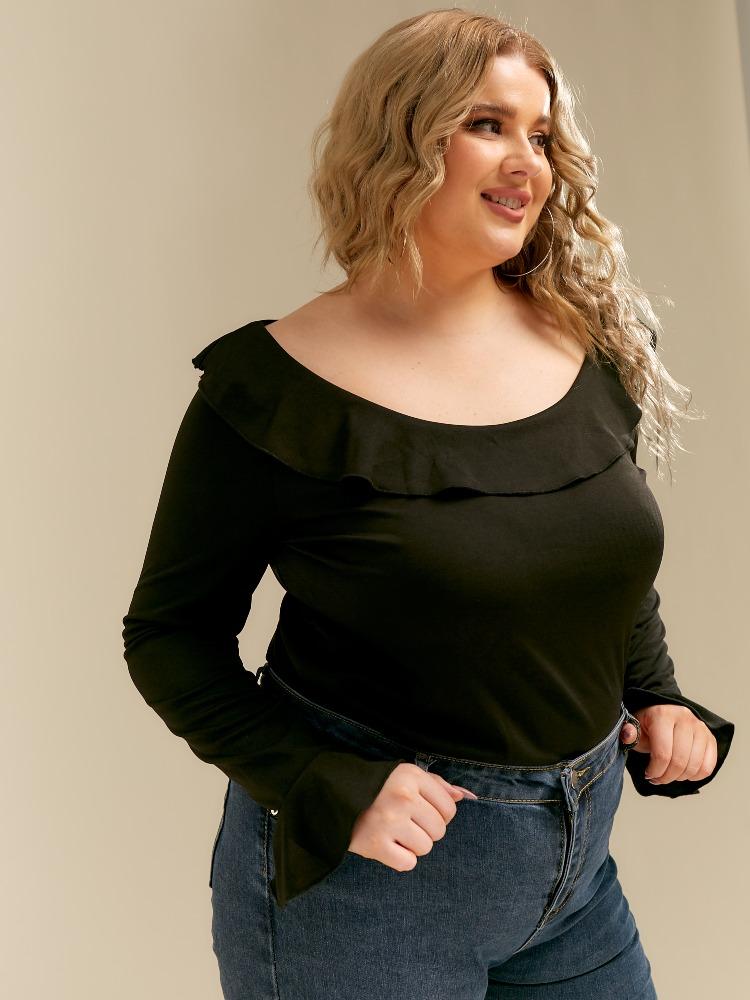 Ruffled Round Neck Long-sleeved T-shirt