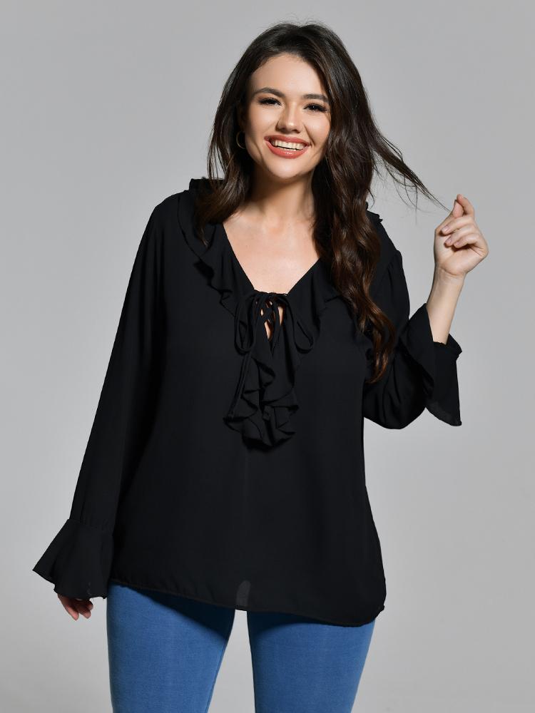Hollow Out Chiffon Blouse