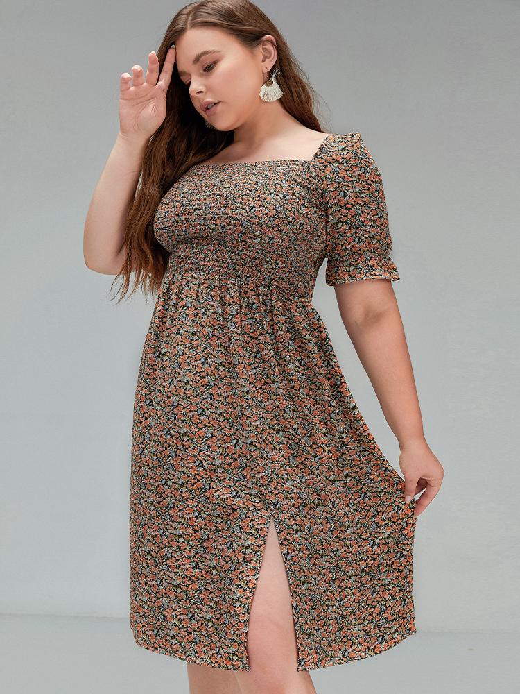 Ditsy Slit Smocking Dress