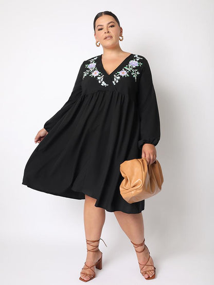 Floral Pleated Loose V-neck Dress