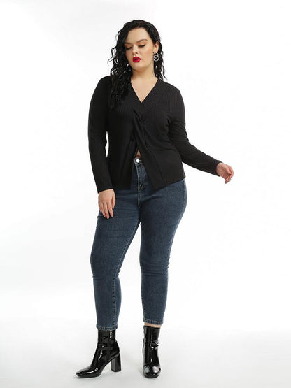 Front Slit V-neck Knitted Top