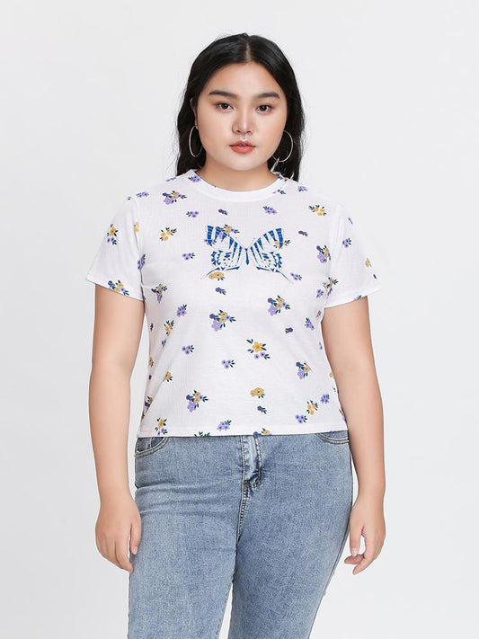 Butterfly Round Neck T-Shirt