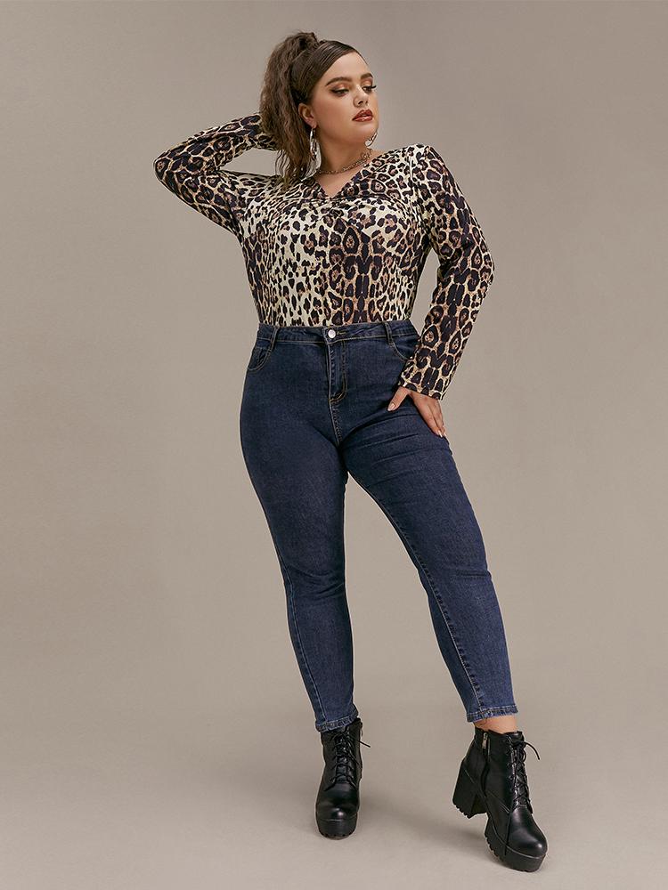 Twist-front Leopard Long Sleeve T-shirt
