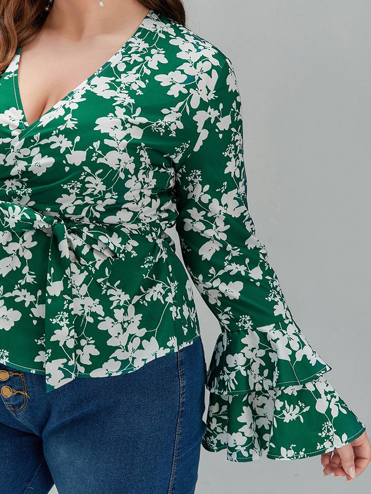 Frilled Flared Sleeve Floral Top