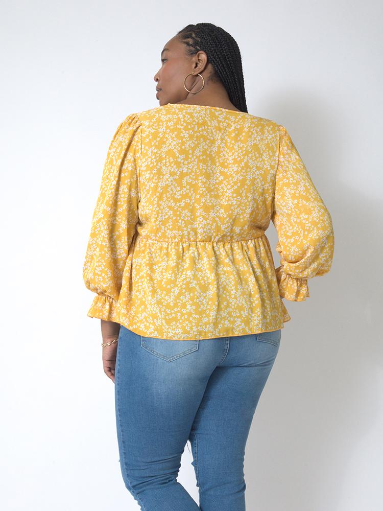Ditsy Floral Ruffle Sleeve Blouse